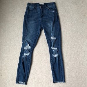 PacSun jeans with rips in the legs